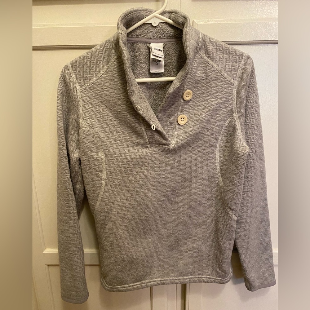 The North Face quarter button up